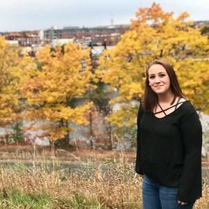 Meet your Posher, Hunter